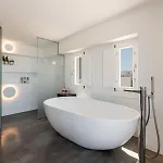 Sara Mykonos *