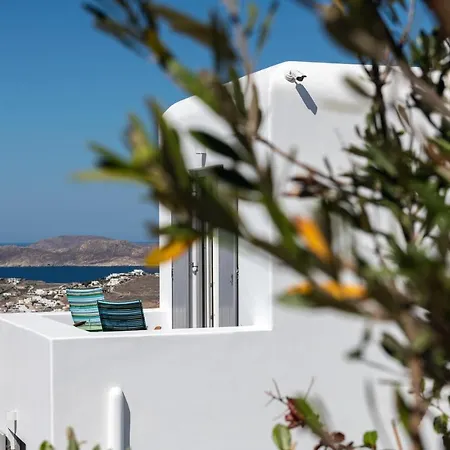 Sara Mykonos * Psarrou