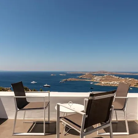 Sara Mykonos *